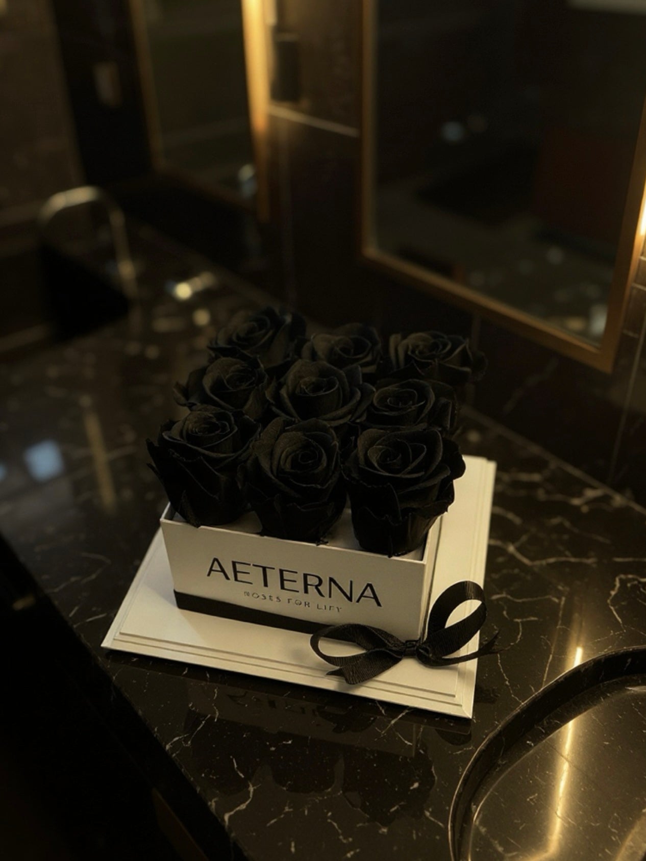 AETERNA BOX BLACK